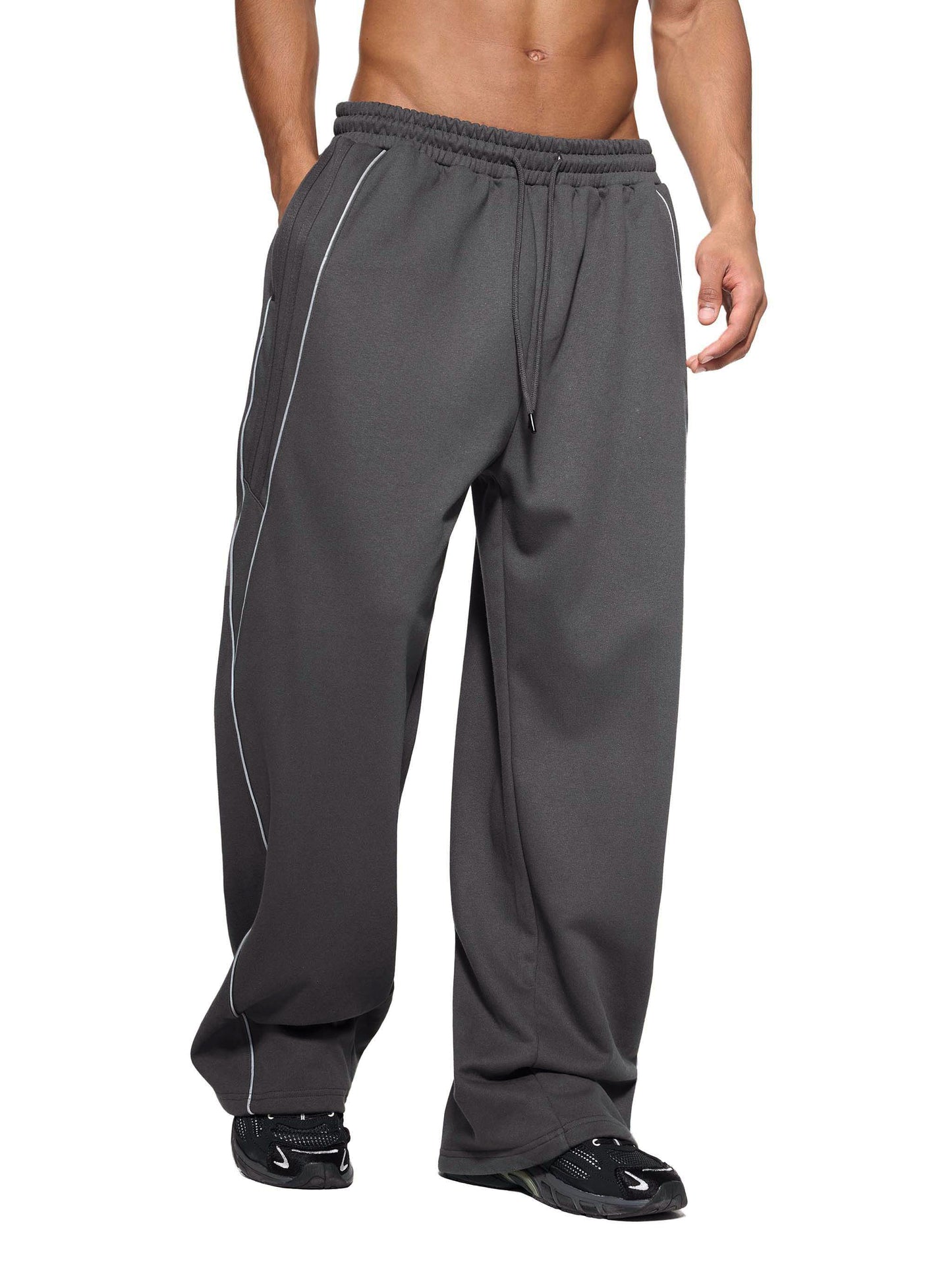 001 Tracksuit Sweatpants